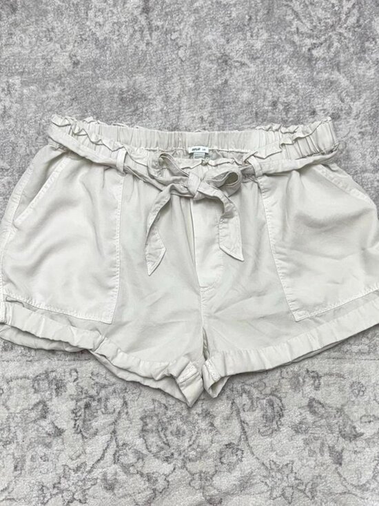 aerie Pants - Aerie cream shorts